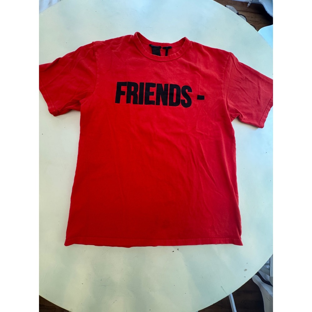 Vlone Friends- T-Shirt Red Black Graphic Logo Mens Size L Large Streetwear